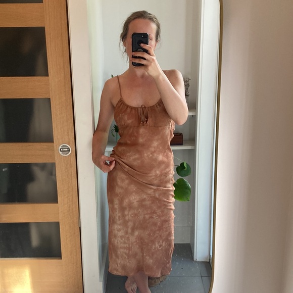 JEU ILLIMITÉ hand tie dyed maxi dress - Picture 1 of 13